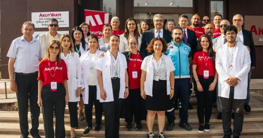 akut-vakfindan-hataya-saglik-destegi-RqwTcKHc.webp