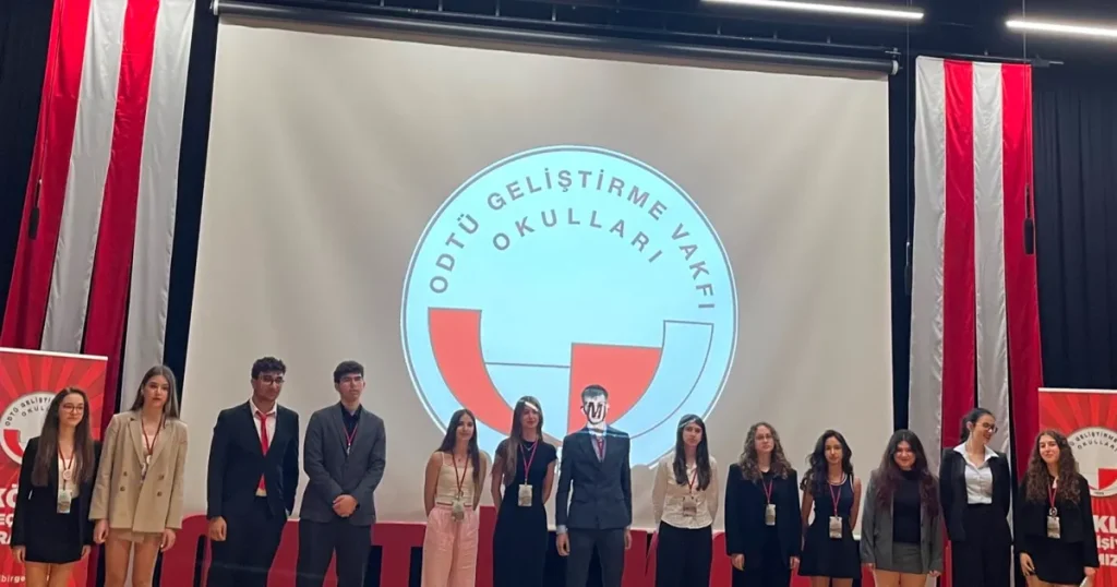 anadolu-mozaigi-izmirde-olustu-WSkItVqv.webp