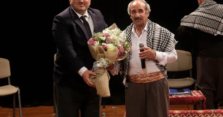anadolunun-zengin-kulturu-ve-gelenegin-izleriyle-coskuya-donustu-CDIVE6yE.webp