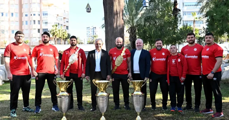 antalya-muratpasa-spor-kulubunde-gorev-bolumu-yapildi-z4f5NHBM.webp