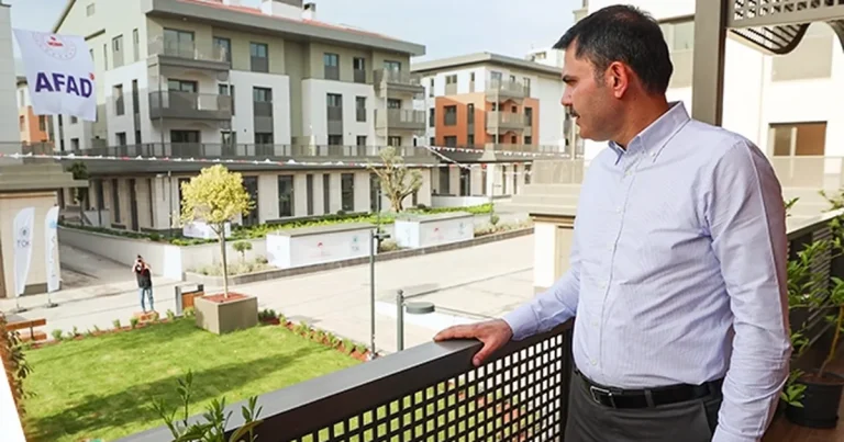 bakan-kurum-250-bininci-konut-haziranda-teslim-edilecek-LxVcmcGC.webp
