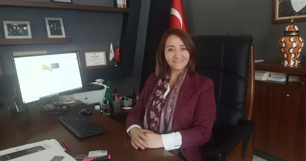 bilecik-pazaryeri-belediye-baskanindan-anneler-gunu-mesaji-nYUc42fc.webp