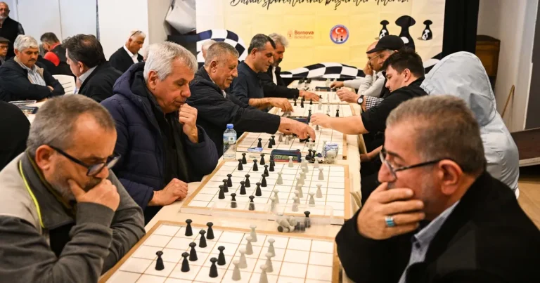 bornovada-damada-uluslararasi-bulusma-554CevTT.webp