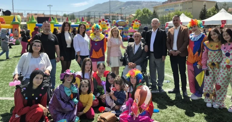 bursa-gemlikte-1-engelsiz-festivali-coskuyla-gerceklesti-IbGxTxLa.webp