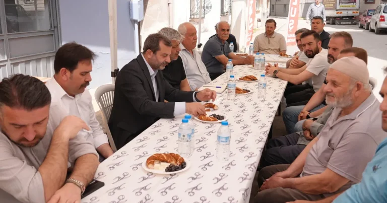 bursa-gursuda-her-muhtarlik-bir-belediye-makami-7ViuCHJW.webp