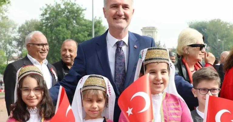 bursa-inegol-belediyesinden-19-mayisa-davet-bDOHUreZ.webp