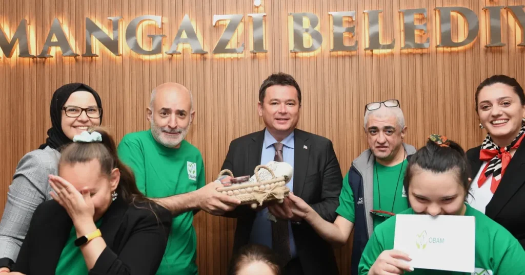 bursa-osmangazide-engelli-bireyler-sordu-baskan-aydin-cevapladi-2CXECkn7.webp