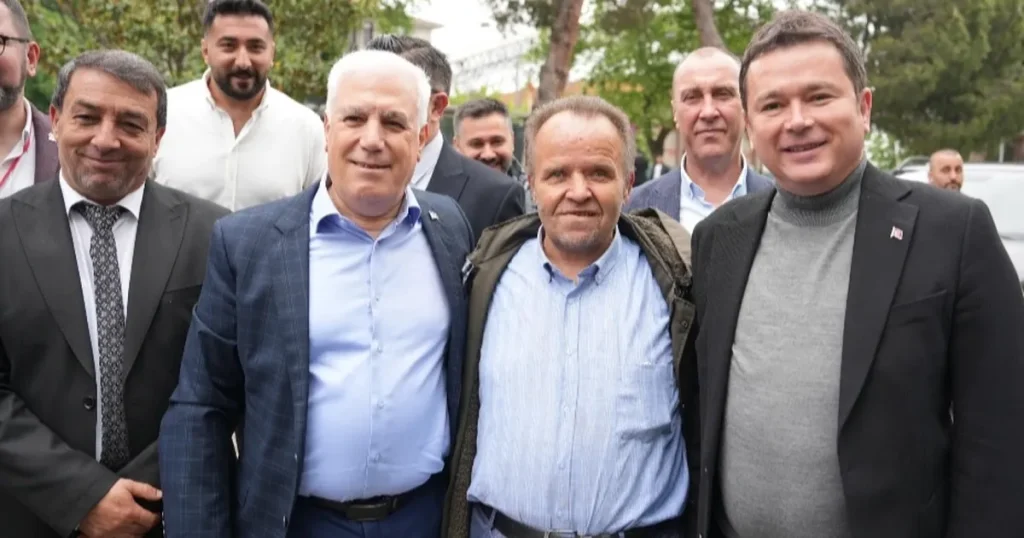 bursada-8-adayli-genel-kurulda-baskan-aydindan-adaylara-basari-dilegi-6O5dMG4W.webp
