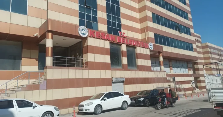 edirne-kesanda-vatandaslardan-belediyeye-cagri-lDGCs2nP.webp