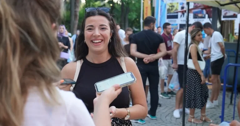 izmirden-genclere-19-mayis-surprizi-genc-bilet25-basvurulari-aciliyor-QPKWFkI7.webp