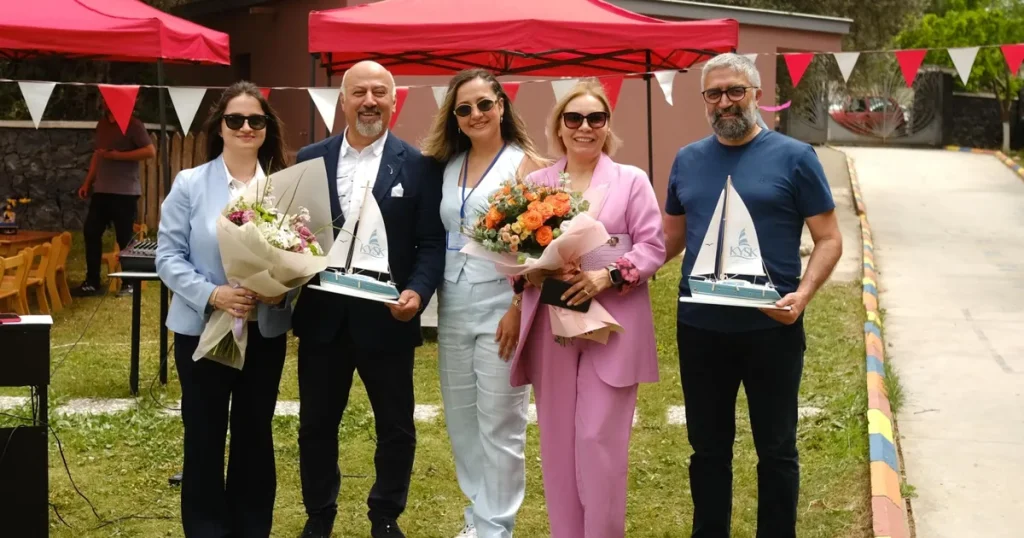 kadin-yelkencilerden-bahar-kermesi-nJ6Cuvya.webp