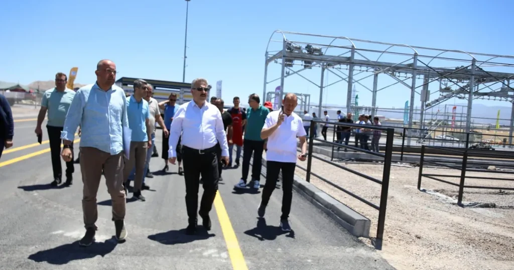 kayseri-melikgazide-kurban-hazirliklari-basladi-ebPaqCjq.webp