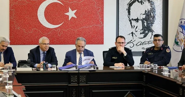 kayseri-talasta-kirsal-mahallelere-tam-destek-d9fVhDql.webp