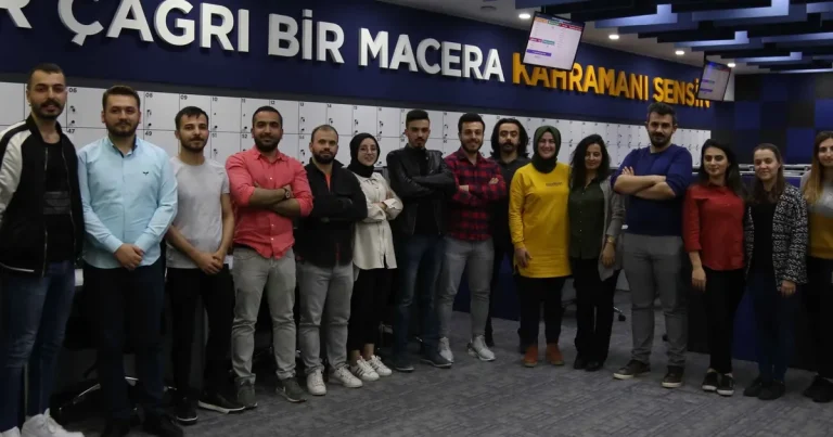kocaelide-dijital-iletisimle-724-hizmet-Q8IE5RgG.webp