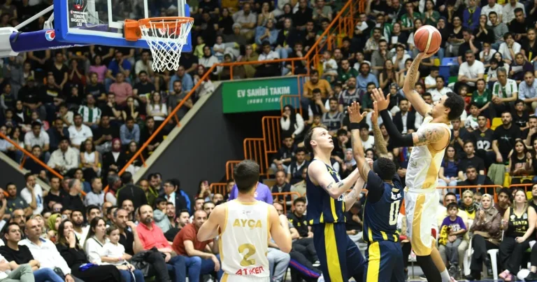 konya-buyuksehir-belediyespor-seriyi-esitledi-2Rluvi3J.webp