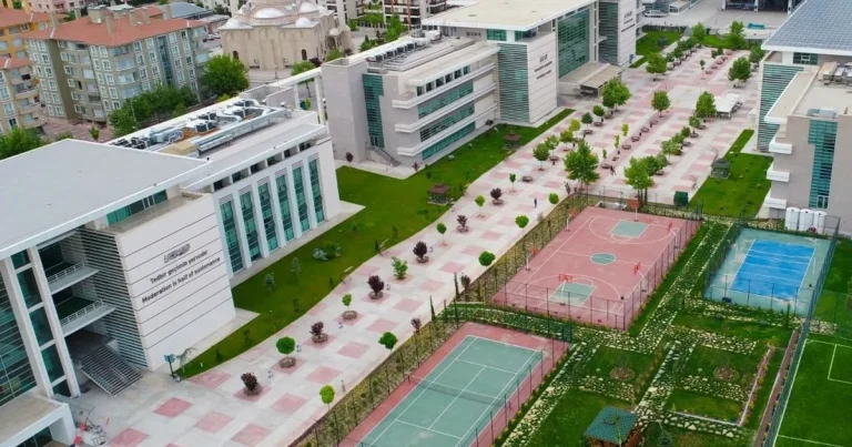 kto-karatay-universitesi-kariyer-fuari25e-ev-sahipligi-yapiyor-PwIluQzF.webp