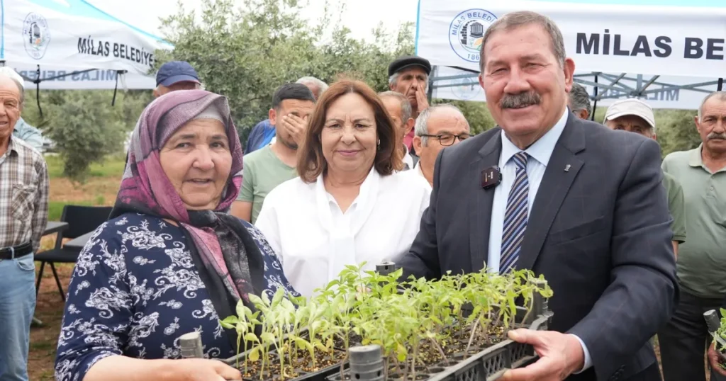 mugla-milasta-300-ureticiye-dagitim-gerceklestirildi-hZZd1jT8.webp