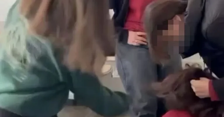 sivasta-okulda-siddet-tbmmye-tasindi-2tATb7sk.webp
