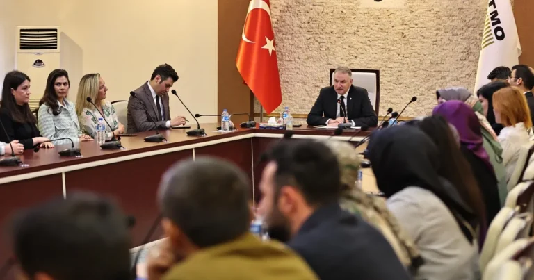 tmoda-eksper-ve-muhasebe-kursiyerleriyle-bulustu-pxXSfbRR.webp